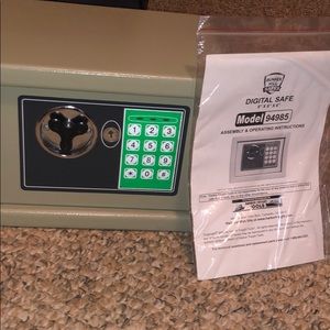 Digital safe